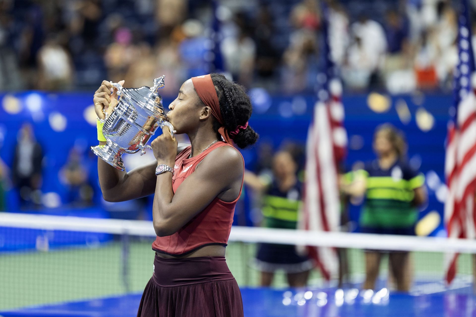 Coco Gauff with the US Open 2023 trophy - Source: Getty